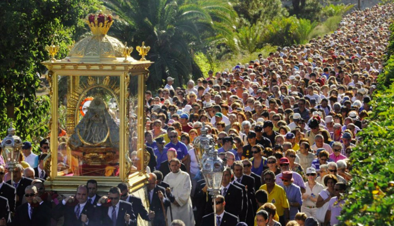 El Gobierno canario se compromete a impulsar la candidatura de la 'Bajada' de La Palma como Patrimonio de la Humanidad