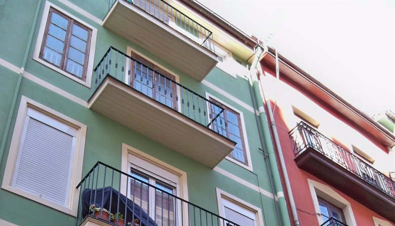 La compraventa de viviendas en Canarias cae un 19,3% tras empeorar su evolución interanual en abril