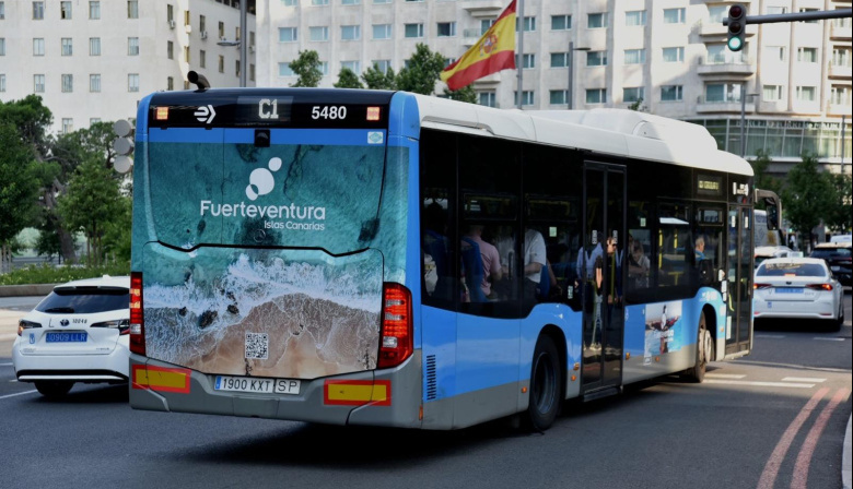 Madrid se sube a la guagua de Fuerteventura