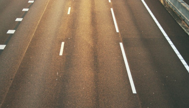 La Consejería impulsa un sistema pionero con IA para diagnosticar el estado del firme en las carreteras