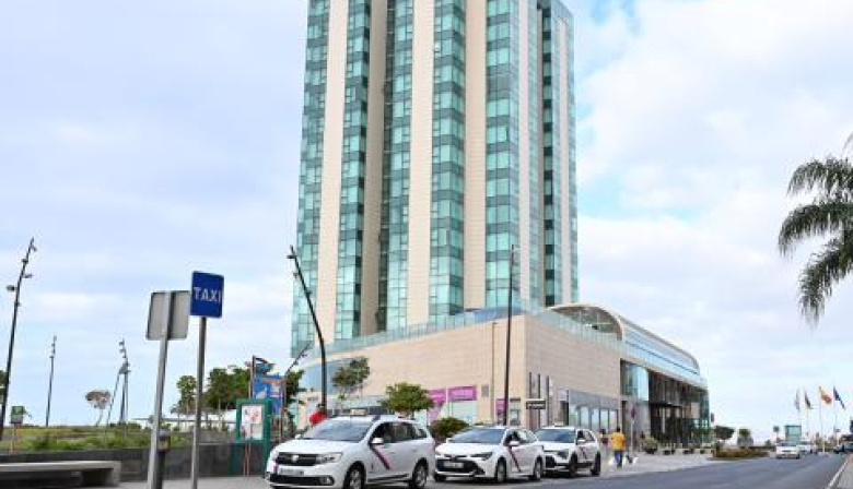 Arrecife abre nueva convocatoria para obtener el permiso de conducir taxis ante la alta demanda del sector