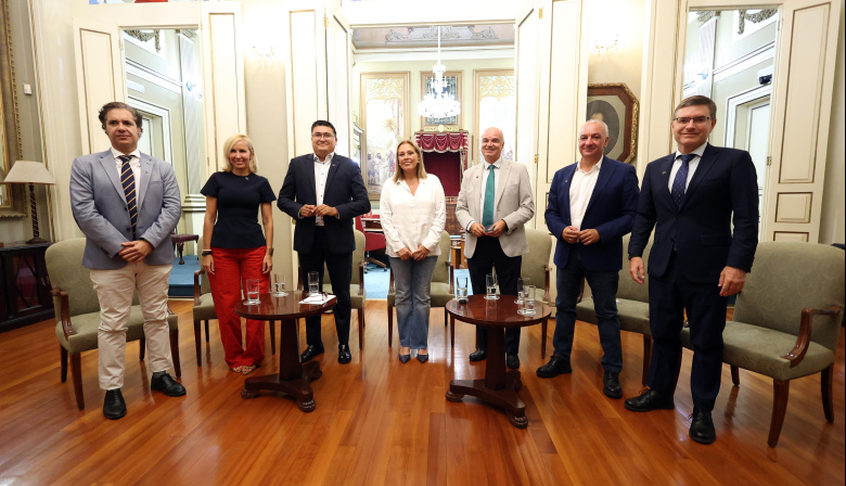 El Parlamento de Canarias impulsa un debate sobre salud mental en una nueva entrega de su videopodcast institucional