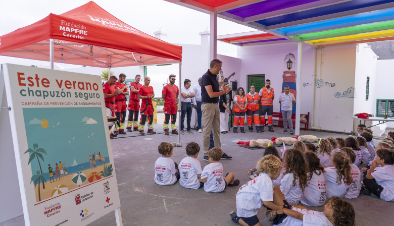 El Consorcio de Seguridad y Emergencias de Lanzarote organiza nuevamente la campaña ‘Este verano chapuzón seguro’