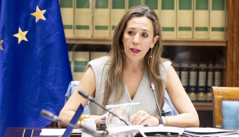 De León admite "crisis reputacional" en el turismo canario e insta a mejorar el modelo con "límites y calidad"
