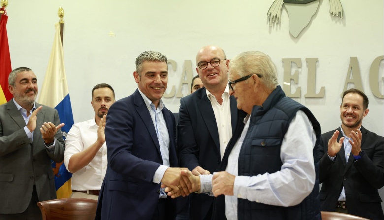 El Gobierno canario entrega a los regantes de La Palma el depósito de la red de San Miguel y actuaciones accesorias