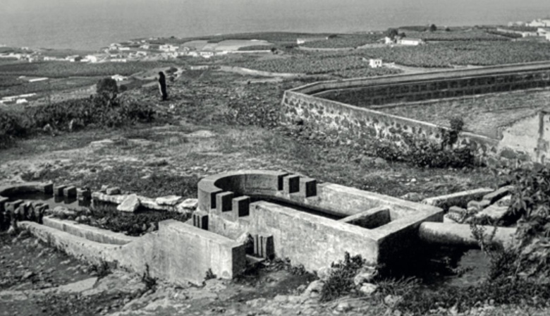 El Cabildo de Gran Canaria inaugura en la Casa-Museo León y Castillo la muestra fotográfica ‘Historias que destilan agua’