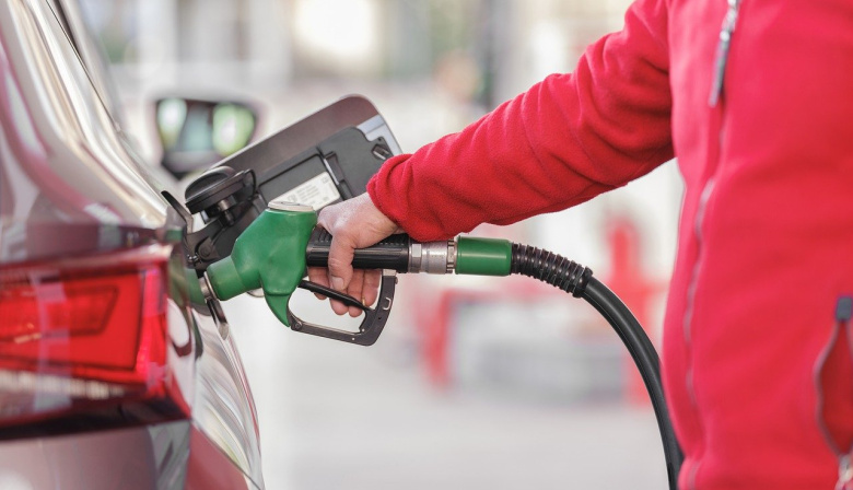 El verano llega con bonificaciones al combustible en Fuerteventura, La Gomera, El Hierro y La Palma
