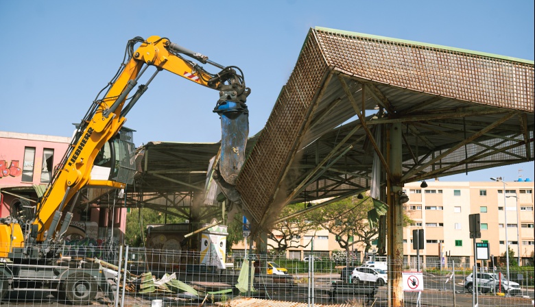 La Laguna ganará más de cien plazas de aparcamiento en San Benito tras la demolición de la cubierta de la antigua estación de guaguas