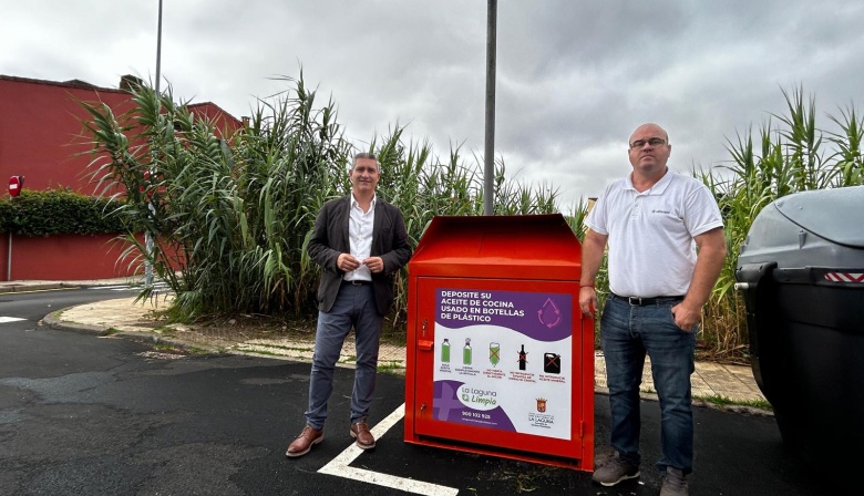Servicios Municipales renueva los contenedores de reciclaje de aceite vegetal en La Laguna