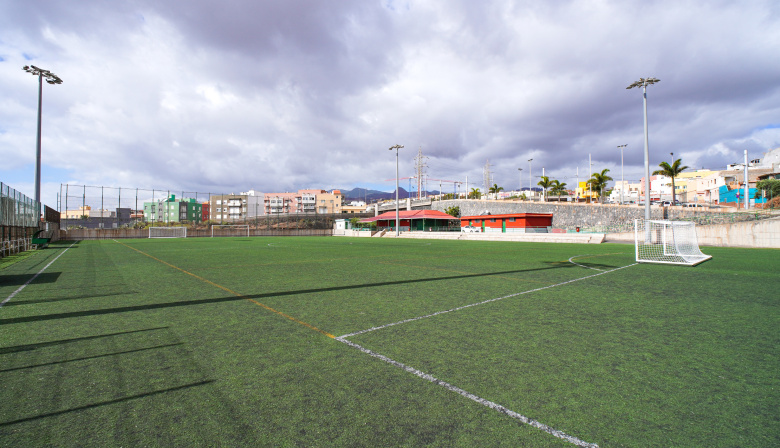 Santa Cruz aprueba los proyectos de los campos de fútbol de Tíncer y Llano del Moro