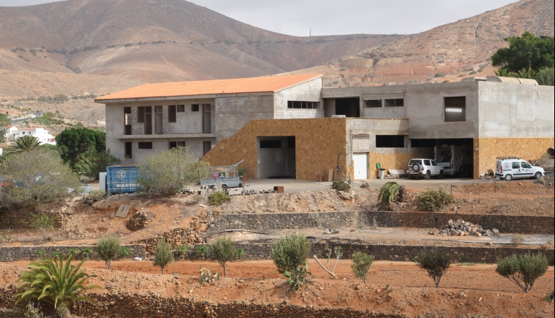 El Cabildo de Fuerteventura licita la reforma y finalización de la Casa Consistorial de Betancuria por más de 2 millones de euros