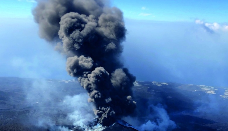 El Involcan y el ITER colaboran en un estudio sobre la actividad eléctrica vinculada a la erupción del Tajogaite