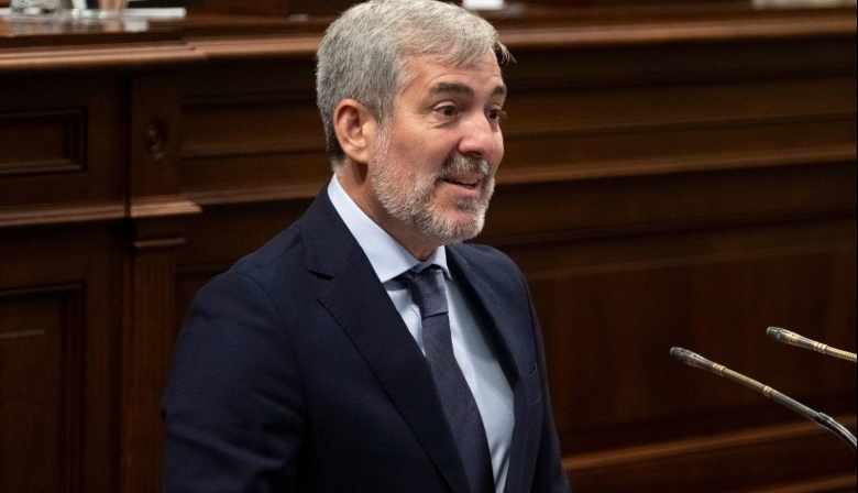 Clavijo acusa del deterioro de la sanidad pública al anterior gobierno y señala que todo lo que dicen, al igual que en educación, "es todo mentira"