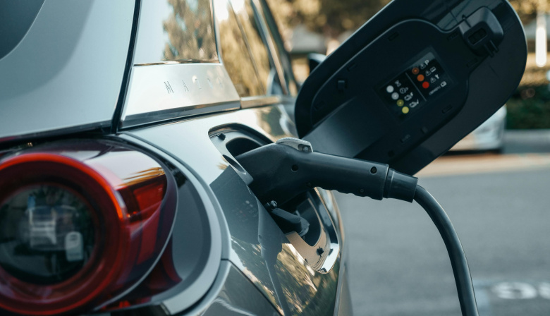 El Gobierno de Canarias apuesta por la sostenibilidad con el arrendamiento financiero de 91 vehículos eléctricos