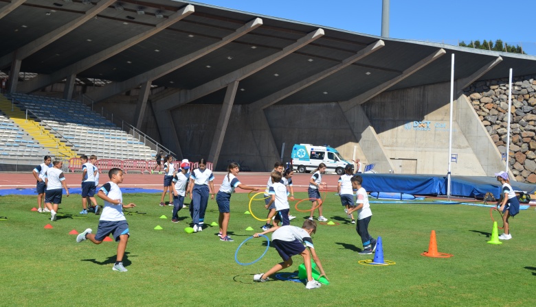 El Cabildo promueve la actividad físico-deportiva compartida entre centros educativos de Tenerife
