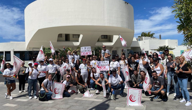 Los hoteleros, "decepcionados" con la huelga, avisan de que se negociará ahora de cero y con una "hojita en blanco"