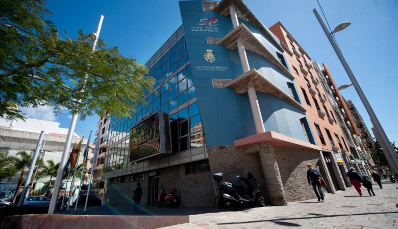 Santa Cruz aplaza la Mesa de Comercio para potenciar el diálogo y el consenso