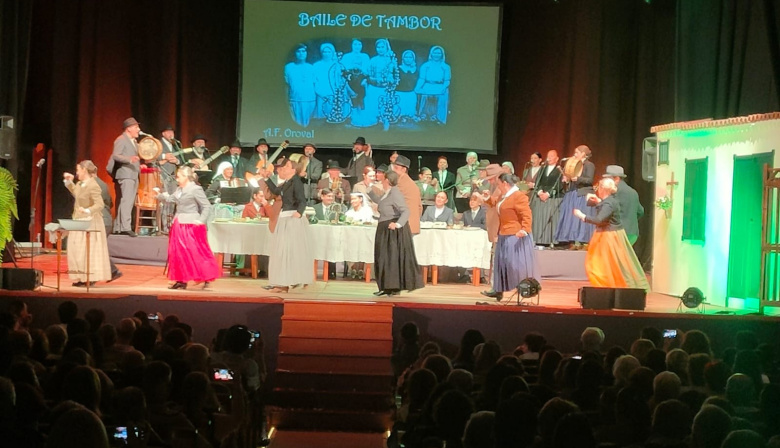 Oroval celebra su XIX festival folklórico Pueblo a Pueblo bajo el título ‘Ayanto’