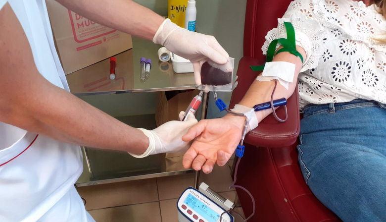 Canarias hace un llamamiento urgente para que la población done sangre y poder aumentar las reservas