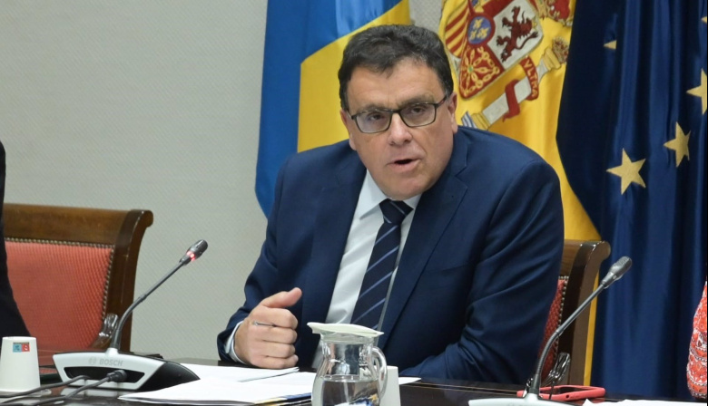 Miranda prevé llevar al Parlamento en el último trimestre del año la reforma de la ley del suelo