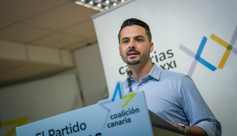 CC no garantiza su apoyo a Sánchez hasta que no adopte "medidas contundentes" contra presuntos casos de corrupción