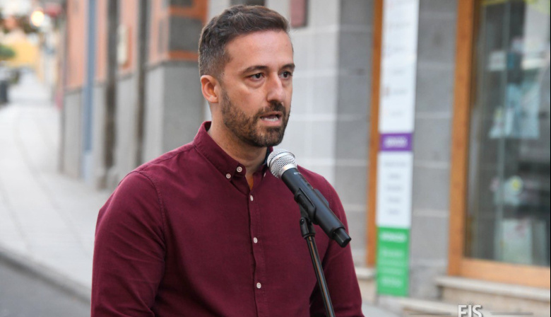 El alcalde de Telde acompaña a vecinos de Salinetas al Gobierno de Canarias para exigir alternativas a la planta de propano