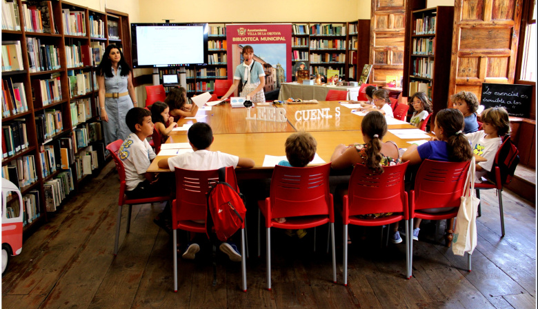 La magia de los cuentos vuelve a llenar de vida la biblioteca municipal de La Orotava