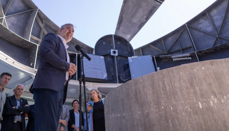 Clavijo: “Gracias a las ventajas fiscales de Canarias el sector privado genera economía a través de la ciencia”