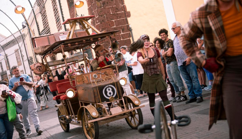 La Laguna calienta motores para la Noche en Blanco 2025, una jornada para vivir, comprar y disfrutar en el centro histórico