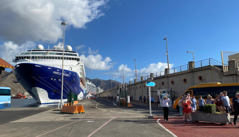 Ocho grandes navieras eligen Tenerife como puerto base regular en la temporada 2025-2026