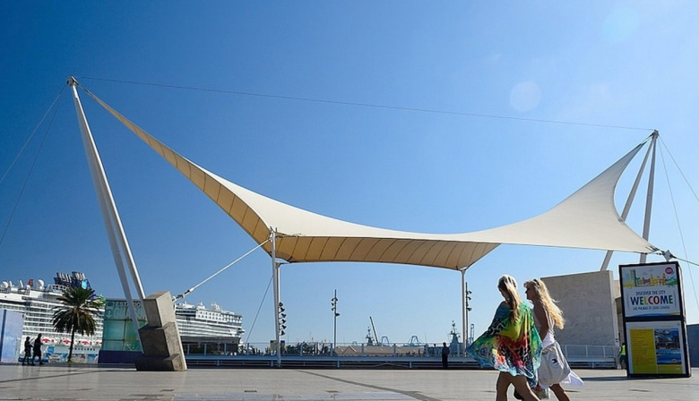 La llegada de turistas internacionales a Canarias crece un 0,8% en octubre hasta 1,37 millones y el gasto crece un 3,1%