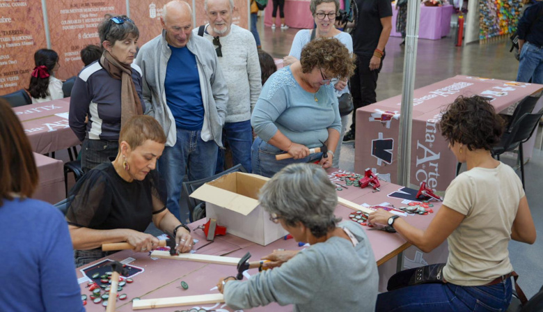 La Feria de Artesanía de Canarias cubre las 110 plazas de los talleres para adultos