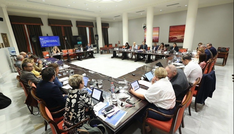 El cuatripartito apuntala su tercer presupuesto con 216 enmiendas que modifican 95 millones, ninguna de la oposición