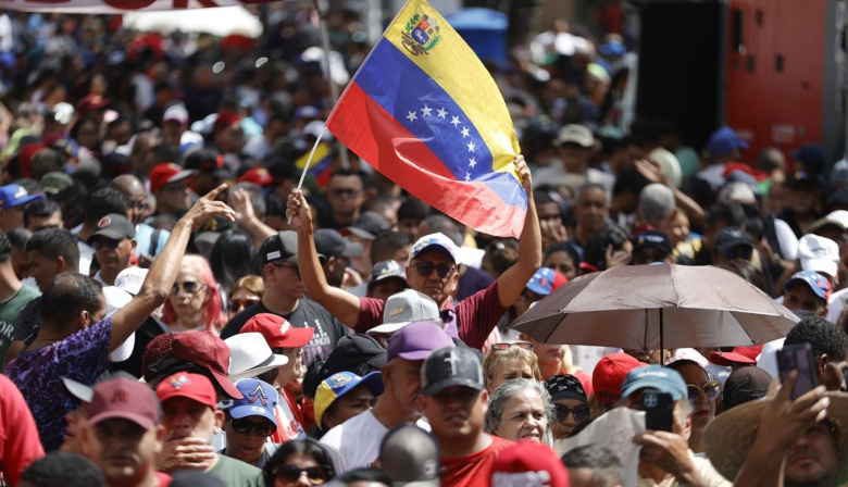 El Gobierno canario mantiene la "prudencia" con Venezuela y se enfoca en garantizar ayudas básicas a los 70.000 isleños