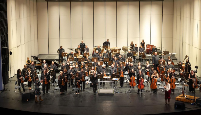 La Sinfónica celebra el carnaval junto con Klazz Brothers & Cuba Percussion, con las entradas agotadas