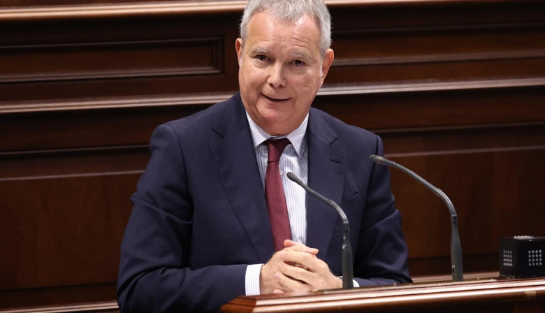 Franquis acusa a Clavijo de bloquear un Decreto-Ley para transformar el Archipiélago: “Lo que han hecho es renunciar al autogobierno de Canarias”