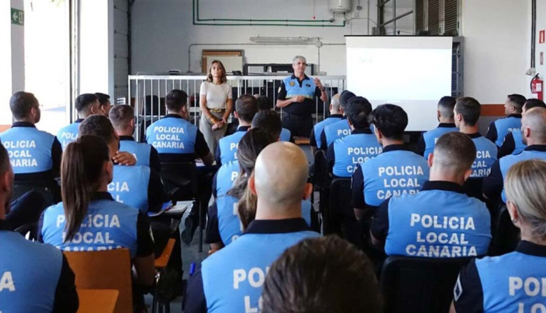 Santa Cruz adjudica el mantenimiento de la Sala de Comunicaciones de la Policía Local