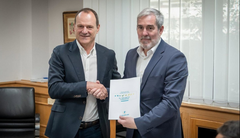 Clavijo y Hernández analizan las propuestas de Primero Canarias al 'Decreto Canarias' para incorporarlas al documento
