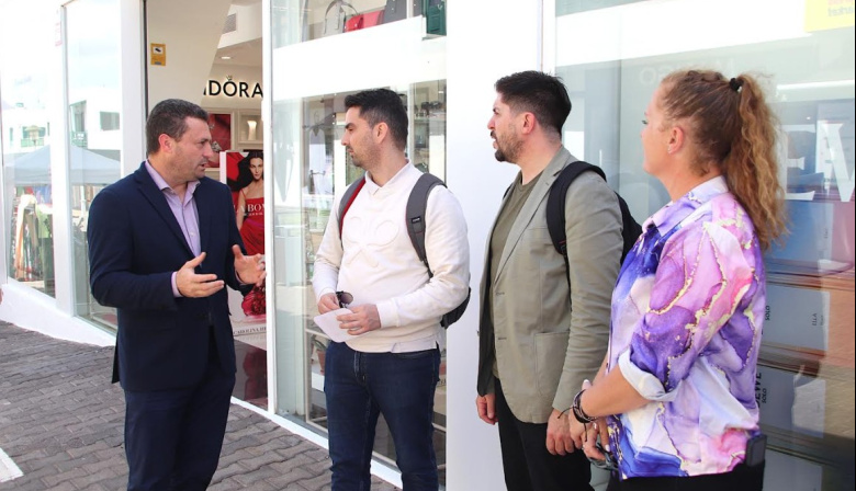 Yaiza fomenta la competitividad y modernización del comercio local