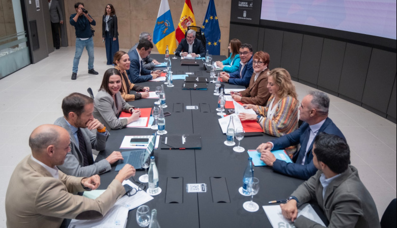 Canarias tilda las medidas de Sánchez por la guerra de Irán de "fiasco" porque se "olvidan" de la CCAA