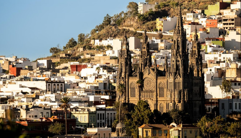 Arucas será más accesible, inclusiva y cómoda para sus vecinos y vecinas