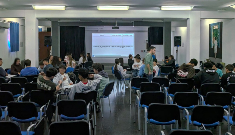 Mogán impulsa la separación de residuos orgánicos con talleres en centros educativos