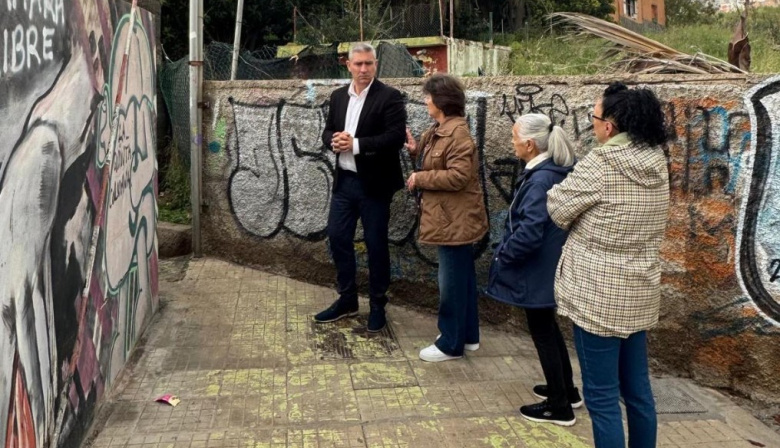 La Laguna mejora la visibilidad en Las Mantecas con nuevas luminarias en la calle Rufino