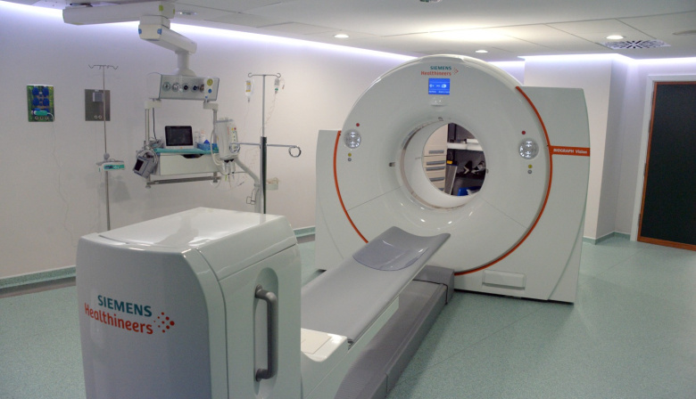 Sanidad saca a licitación la instalación de un equipo de PET-TC para el HUC por 3,5 millones de euros