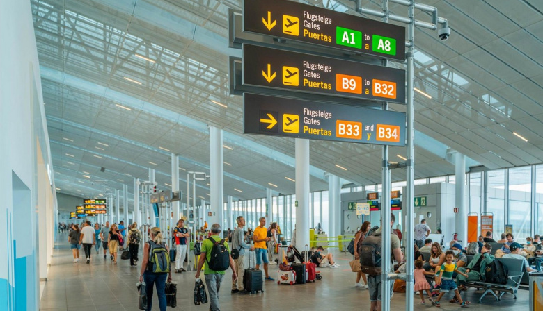 Los aeropuertos canarios operarán unos 1.303 vuelos este Jueves Santo