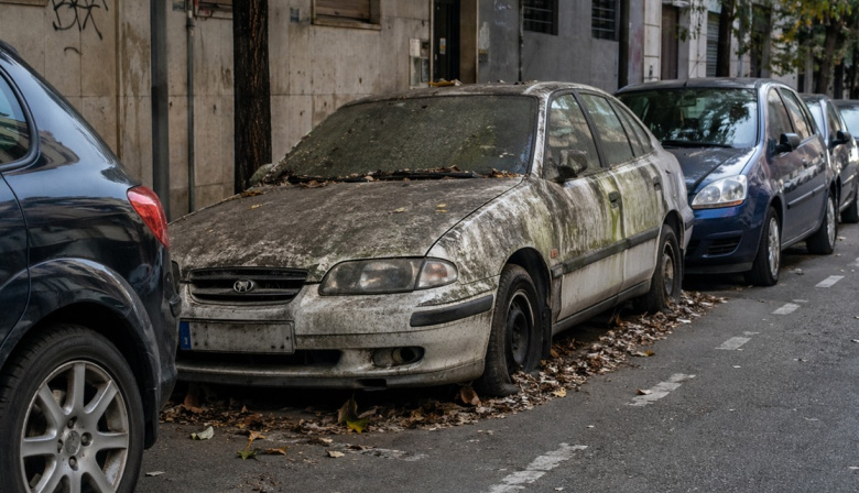 Telde inicia la mayor retirada de vehículos abandonados de su historia mediante convenios con centros autorizados