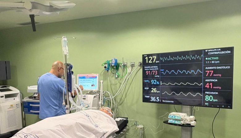 Medicina Intensiva del Insular-Materno Infantil impulsa la simulación clínica para la formación de sus residentes