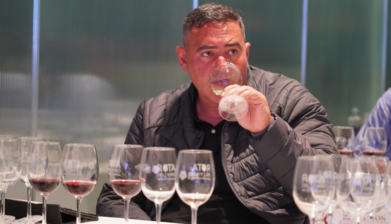 El XXX Concurso Oficial de Vinos de Gran Canaria del Cabildo entra en su recta final, tras las catas de los 46 caldos que optan a los premios