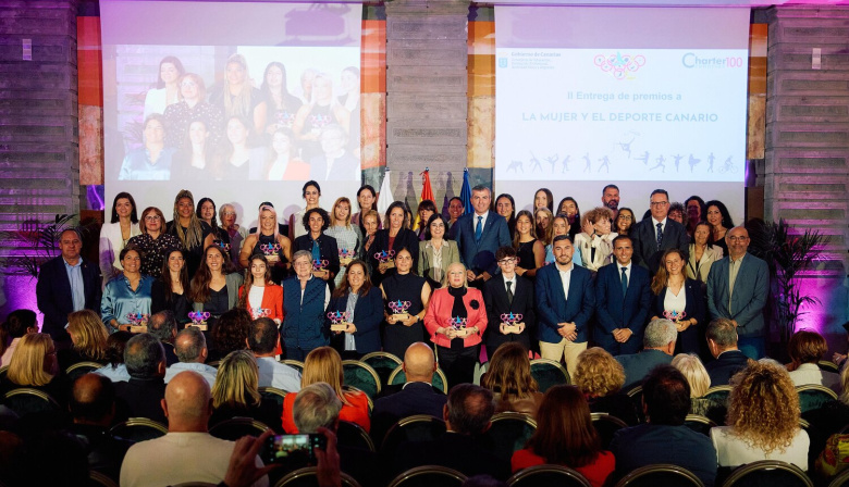 La III Gala de la Mujer y el Deporte Canario reconoce a una veintena de referentes del deporte femenino isleño