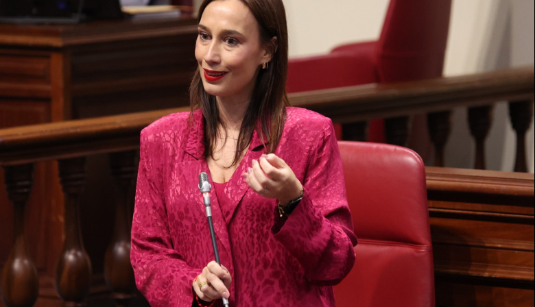 Fierro acusa al Gobierno canario de “engañar” con las medidas contra el encarecimiento de la cesta de la compra: “son ustedes una estafa”